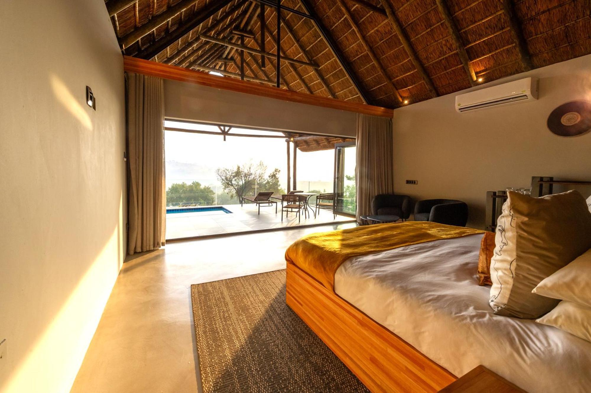 La Joya Lodge Conference Centre And Spa Pelindaba Dış mekan fotoğraf